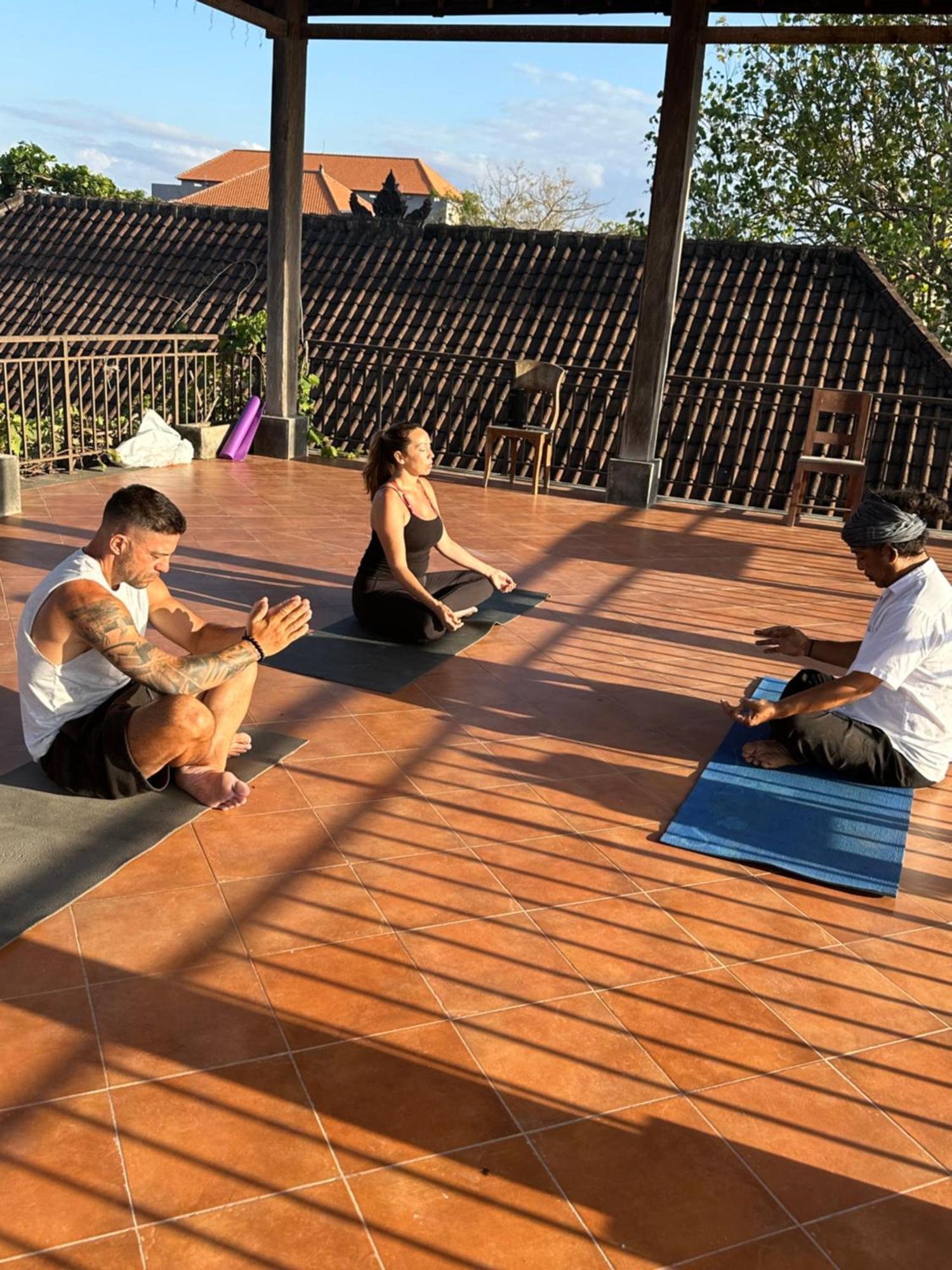 Diuma Residence Yoga Meditation Retreat And Healing Center Sanur  Exterior photo
